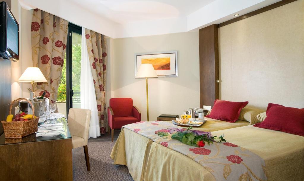 Standard Single Room,1207728577:JPEG